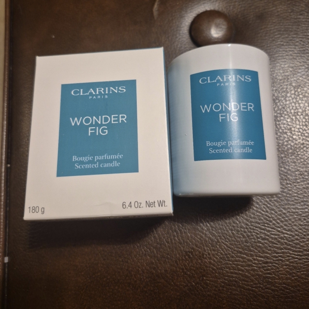 Clarins Wonder Fig Scented Candle